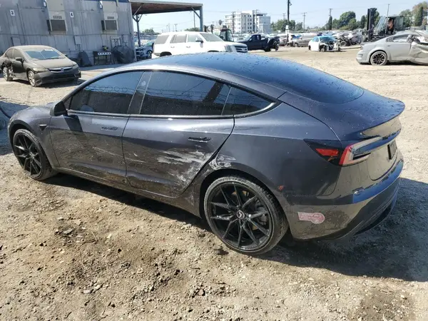 5YJ3E1EA6RF846606 2024 TESLA MODEL 3 - Image 2