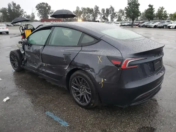 5YJ3E1EA6RF854284 2024 TESLA MODEL 3 - Image 2