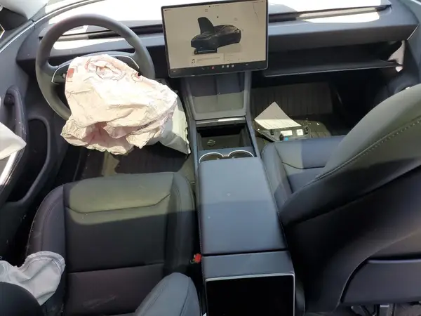 5YJ3E1EA6RF858139 2024 TESLA MODEL 3 - Image 8