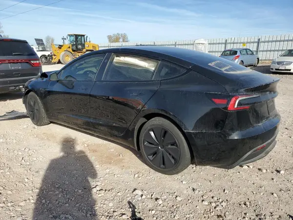 5YJ3E1EA6RF858576 2024 TESLA MODEL 3 - Image 2