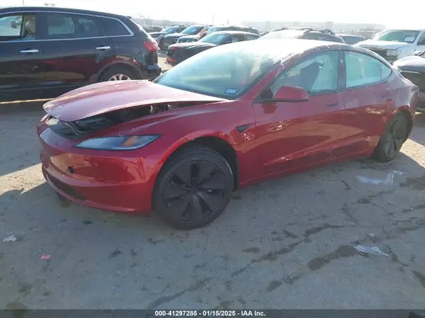 5YJ3E1EA6RF860960 2024 TESLA MODEL 3 - Image 2