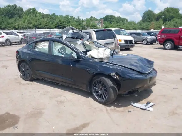 5YJ3E1EA6RF861316 2024 TESLA MODEL 3 - Image 1
