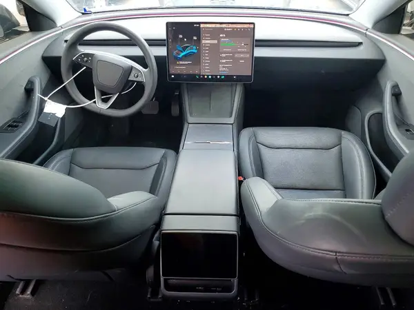 5YJ3E1EA6RF863034 2024 TESLA MODEL 3 - Image 8