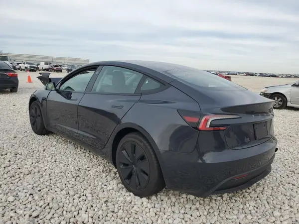 5YJ3E1EA6RF864393 2024 TESLA MODEL 3 - Image 2