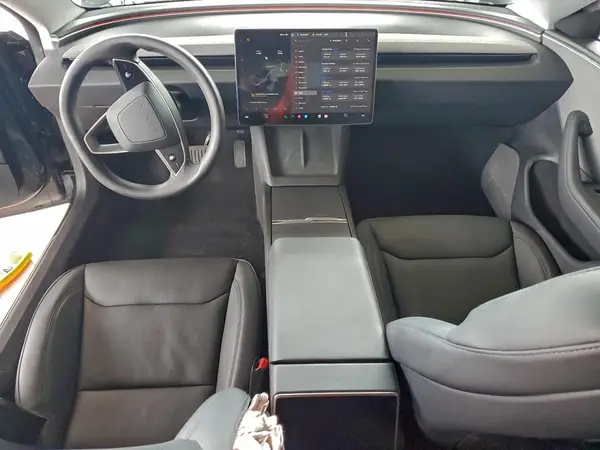 5YJ3E1EA6RF870842 2024 TESLA MODEL 3 - Image 8