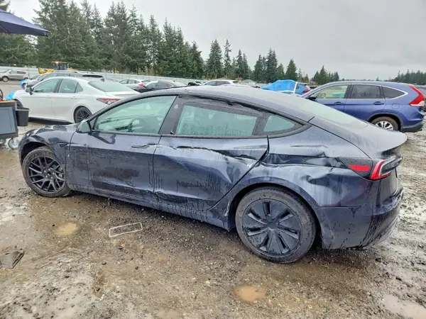 5YJ3E1EA6RF873143 2024 TESLA MODEL 3 - Image 2