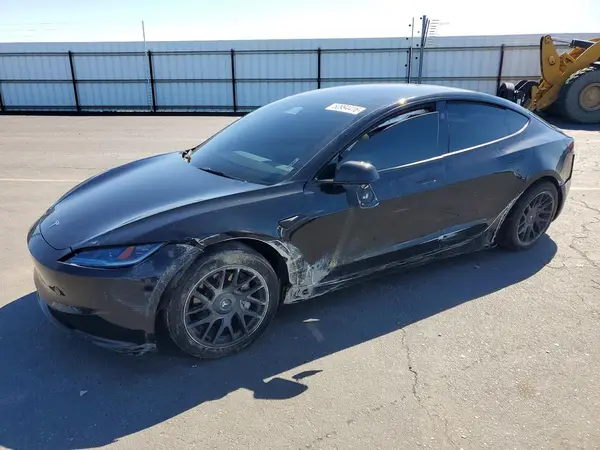 5YJ3E1EA6SF012034 2025 TESLA MODEL 3 - Image 1