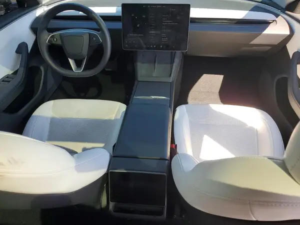 5YJ3E1EA6SF012034 2025 TESLA MODEL 3 - Image 8