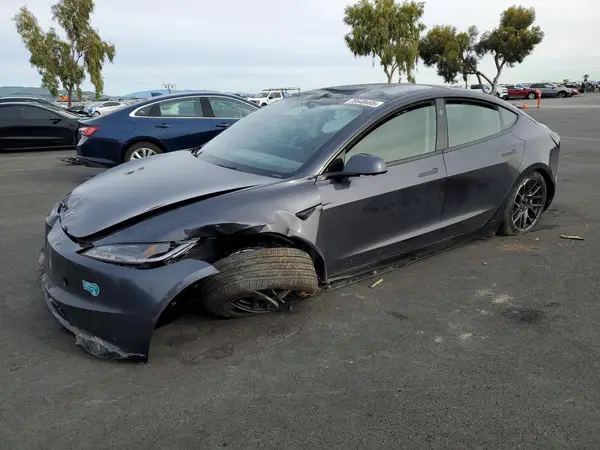 5YJ3E1EA6SF014558 2025 TESLA MODEL 3 - Image 1