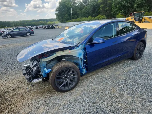 5YJ3E1EA6SF021025 2025 TESLA MODEL 3 - Image 1