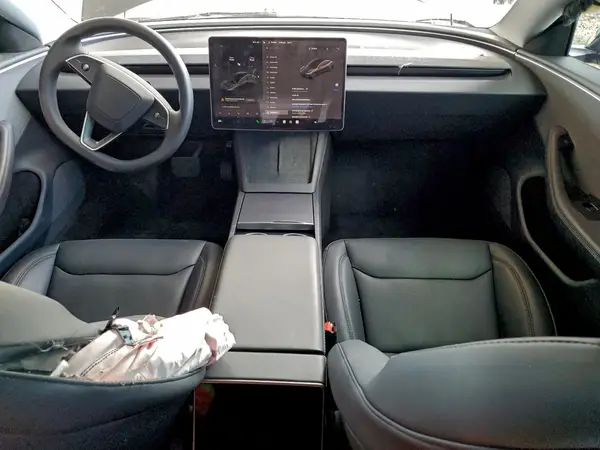 5YJ3E1EA6SF036091 2025 TESLA MODEL 3 - Image 8
