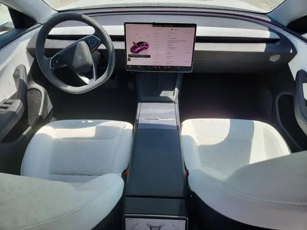 5YJ3E1EA6SF036687 2025 TESLA MODEL 3 - Image 8