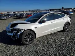 5YJ3E1EA6SF045678 2025 TESLA MODEL 3