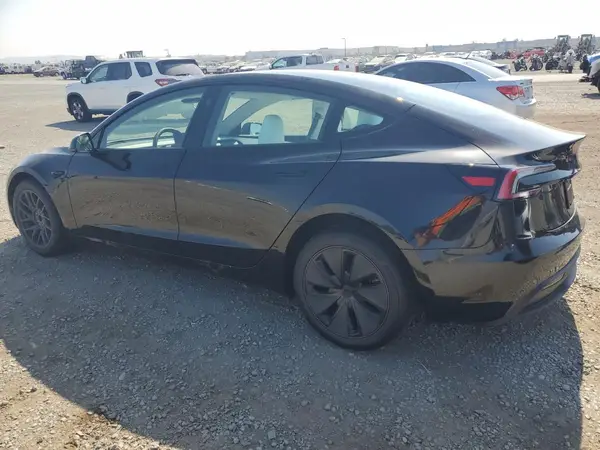 5YJ3E1EA6SF046653 2025 TESLA MODEL 3 - Image 2