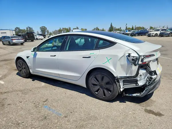 5YJ3E1EA6SF050721 2025 TESLA MODEL 3 - Image 2
