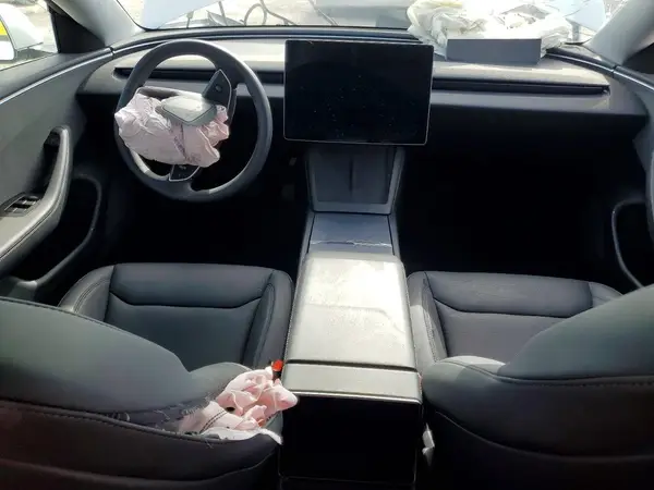 5YJ3E1EA6SF055966 2025 TESLA MODEL 3 - Image 8