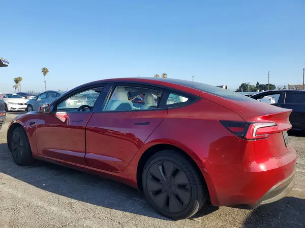5YJ3E1EA6SF064571 2025 TESLA MODEL 3 - Image 2