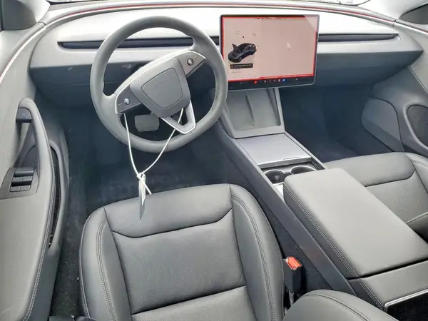 5YJ3E1EA6SF080057 2025 TESLA MODEL 3 - Image 8