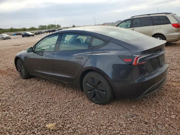 5YJ3E1EA6SF080107 2025 TESLA MODEL 3 - Image 2