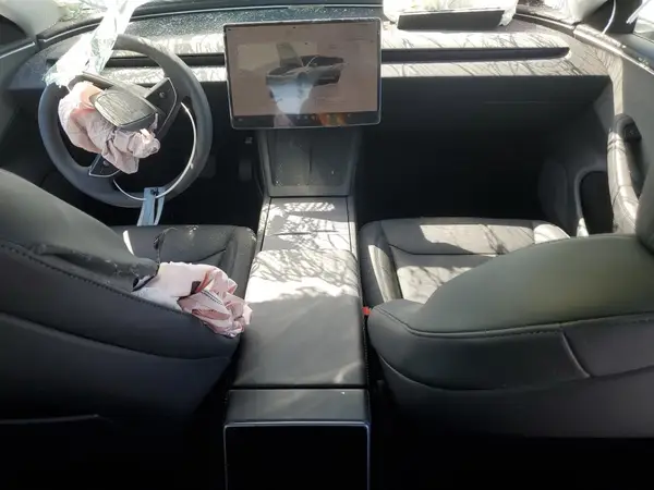 5YJ3E1EA6SF878641 2025 TESLA MODEL 3 - Image 8