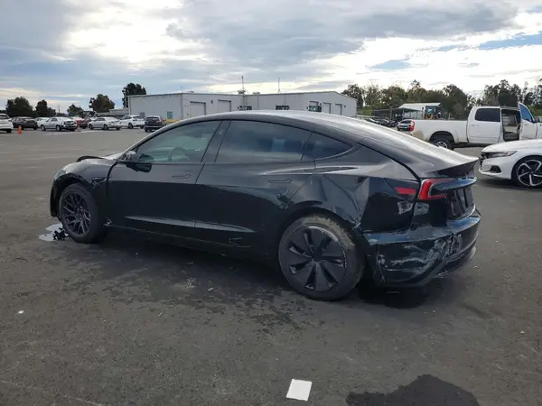5YJ3E1EA6SF881877 2025 TESLA MODEL 3 - Image 2