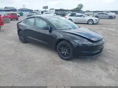 5YJ3E1EA6SF886321 2025 TESLA MODEL 3