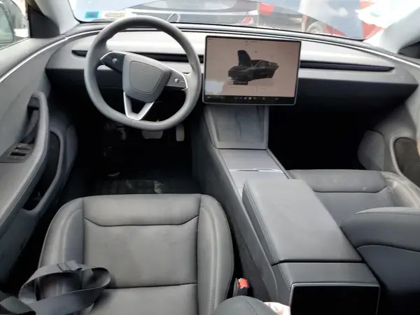 5YJ3E1EA6SF904607 2025 TESLA MODEL 3 - Image 8