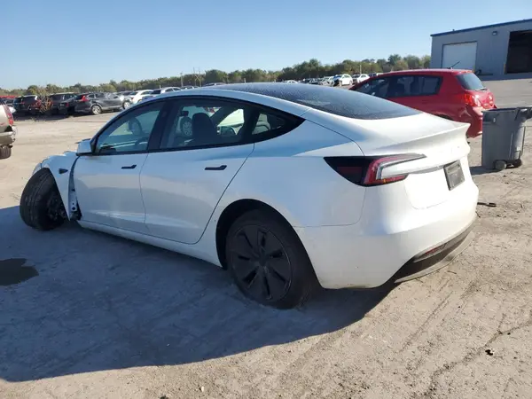 5YJ3E1EA6SF905059 2025 TESLA MODEL 3 - Image 2