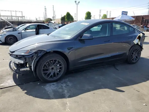 5YJ3E1EA6SF908074 2025 TESLA MODEL 3 - Image 1