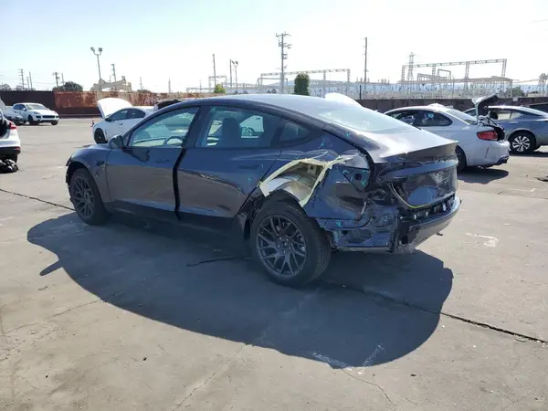 5YJ3E1EA6SF908074 2025 TESLA MODEL 3 - Image 2