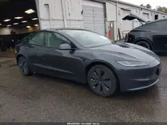 5YJ3E1EA6SF911136 2025 TESLA MODEL 3