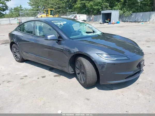 5YJ3E1EA6SF917079 2025 TESLA MODEL 3 - Image 1