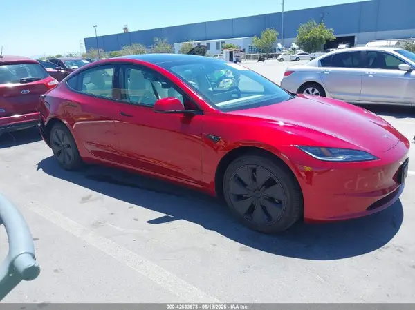 5YJ3E1EA6SF917745 2025 TESLA MODEL 3 - Image 1