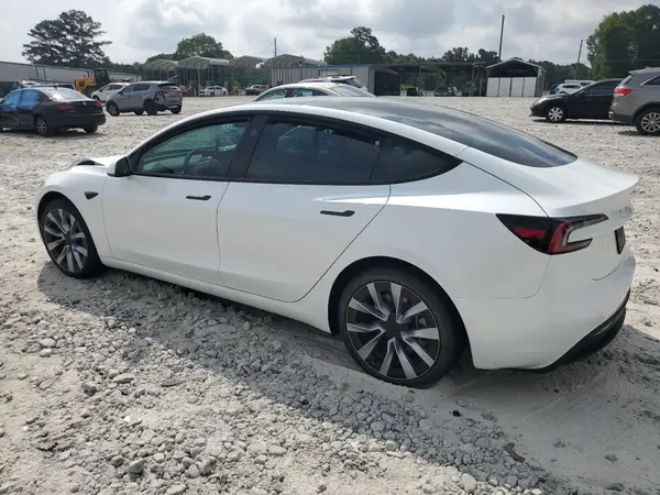 5YJ3E1EA6SF918121 2025 TESLA MODEL 3 - Image 2