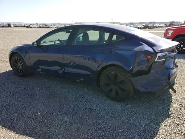 5YJ3E1EA6SF935839 2025 TESLA MODEL 3 - Image 2