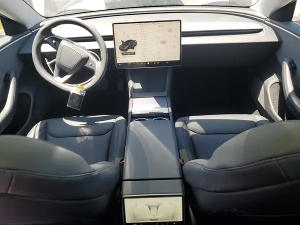 5YJ3E1EA6SF935985 2025 TESLA MODEL 3 - Image 8