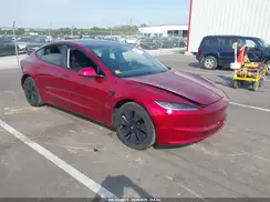 5YJ3E1EA6SF938806 2025 TESLA MODEL 3