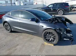 5YJ3E1EA6SF942774 2025 TESLA MODEL 3
