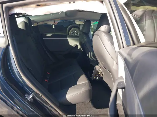 5YJ3E1EA6SF942774 2025 TESLA MODEL 3 - Image 8