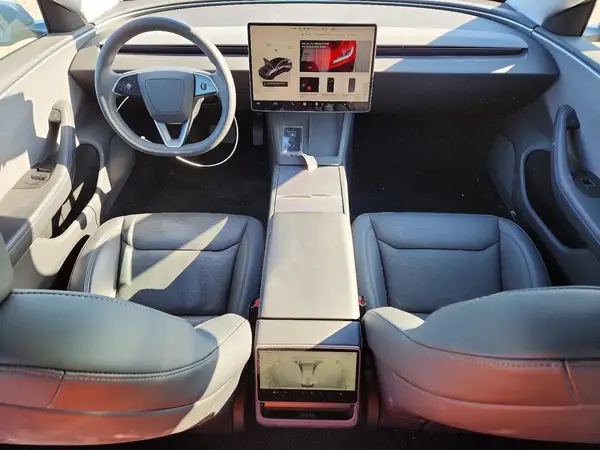 5YJ3E1EA6SF967304 2025 TESLA MODEL 3 - Image 8