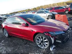 5YJ3E1EA6SF968713 2025 TESLA MODEL 3