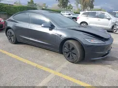 5YJ3E1EA6SF972339 2025 TESLA MODEL 3