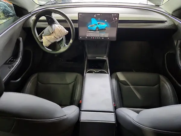 5YJ3E1EA6SF981638 2025 TESLA MODEL 3 - Image 8