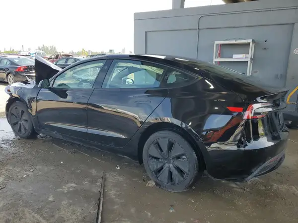 5YJ3E1EA6SF983759 2025 TESLA MODEL 3 - Image 2