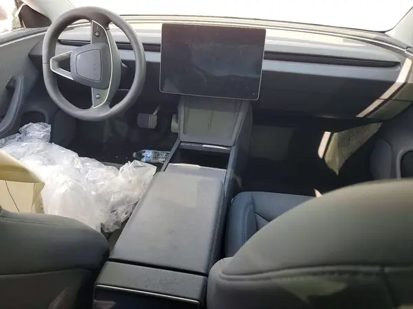 5YJ3E1EA6SF988492 2025 TESLA MODEL 3 - Image 8
