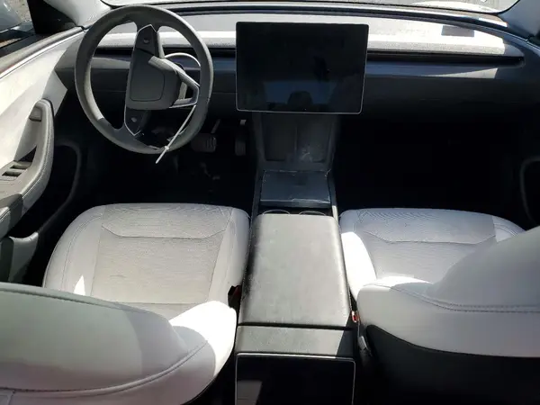 5YJ3E1EA6SF990842 2025 TESLA MODEL 3 - Image 8