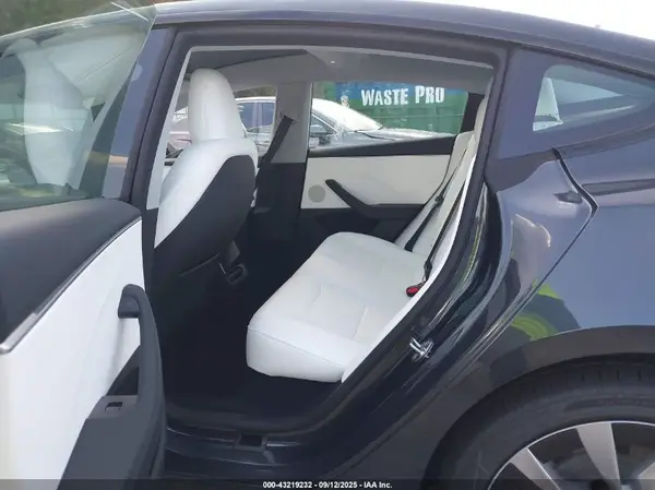 5YJ3E1EA6SF994244 2025 TESLA MODEL 3 - Image 8