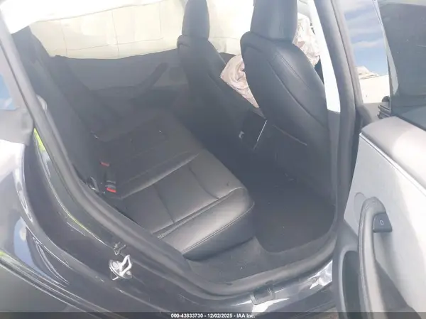 5YJ3E1EA6SF995328 2025 TESLA MODEL 3 - Image 8