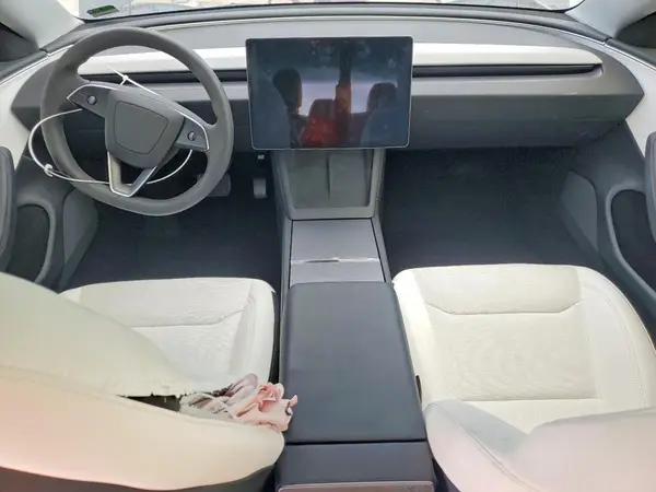 5YJ3E1EA6SF998424 2025 TESLA MODEL 3 - Image 8