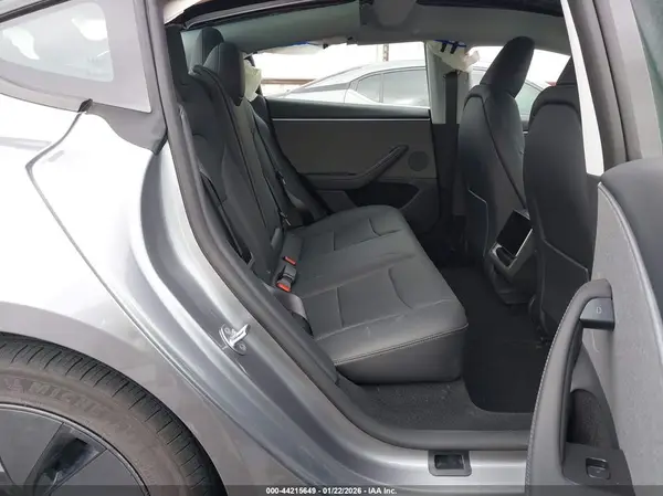 5YJ3E1EA6TF118081 2026 TESLA MODEL 3 - Image 8